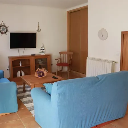 Fantastic With Pool Access * Pataias