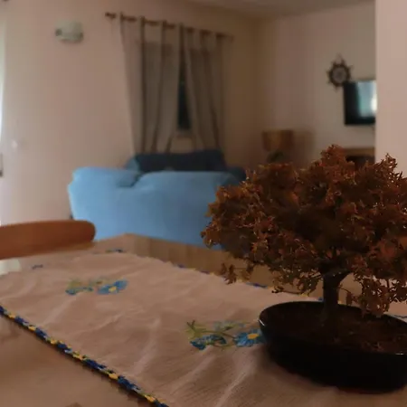 Fantastic With Pool Access Lejlighed Pataias