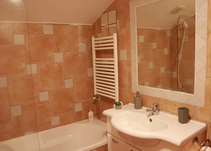 Fantastic With Pool Access شقة *