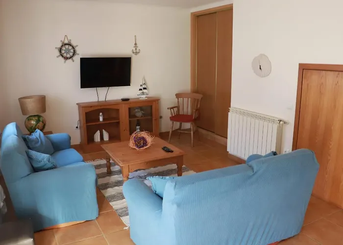 Fantastic With Pool Access