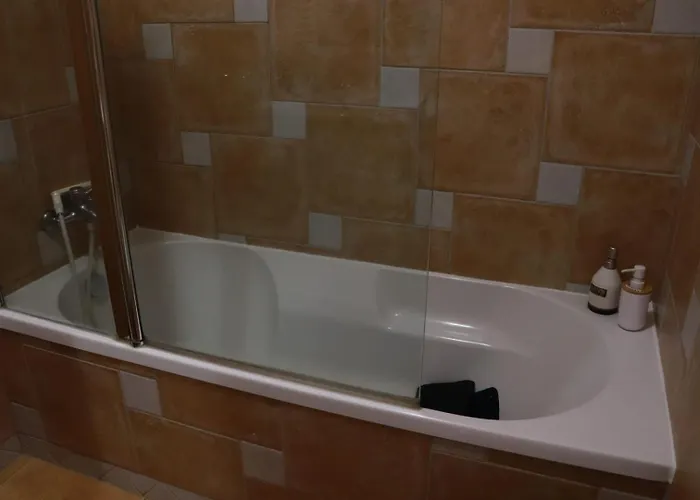 Διαμέρισμα Fantastic With Pool Access