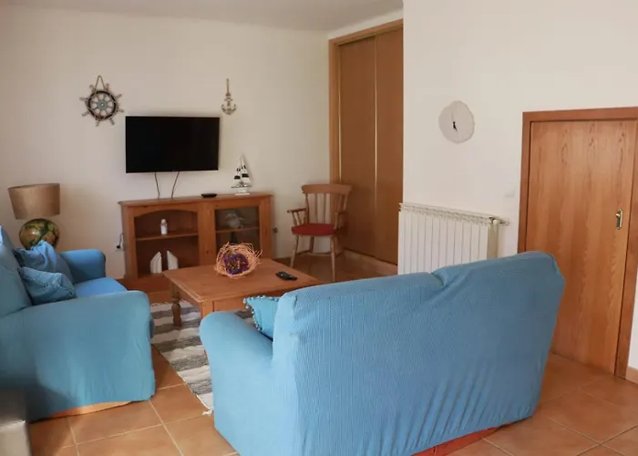 Fantastic With Pool Access * Pataias